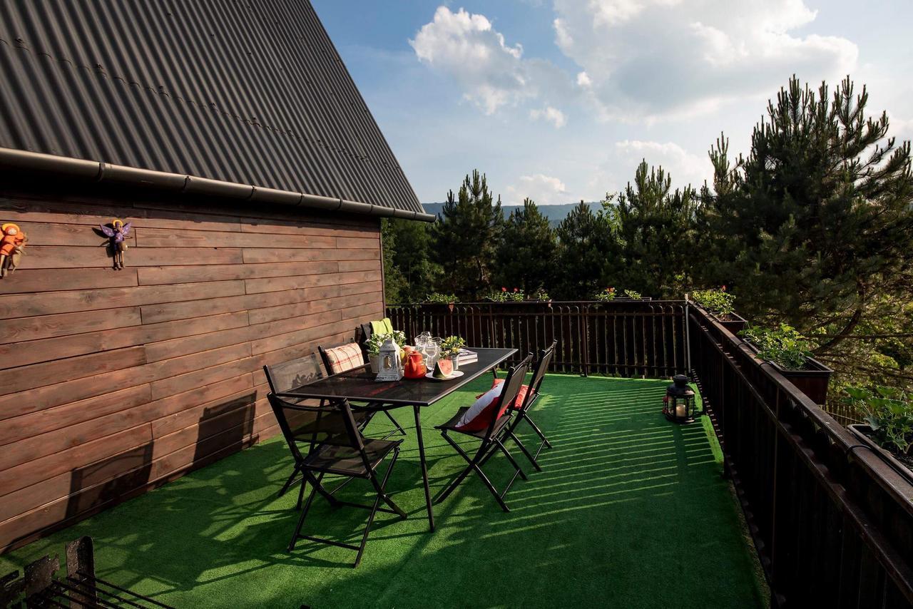 Willa Karolinka Stroza - Pet Friendly Myślenice Exterior foto